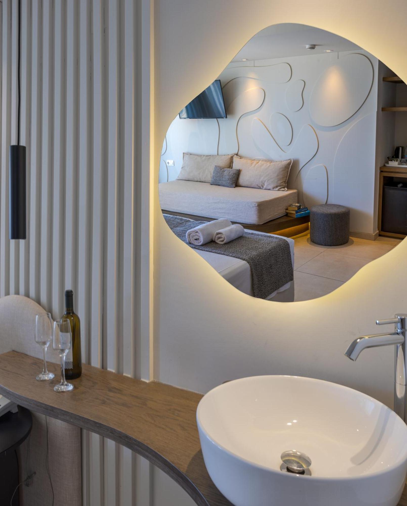 Alia Hotel